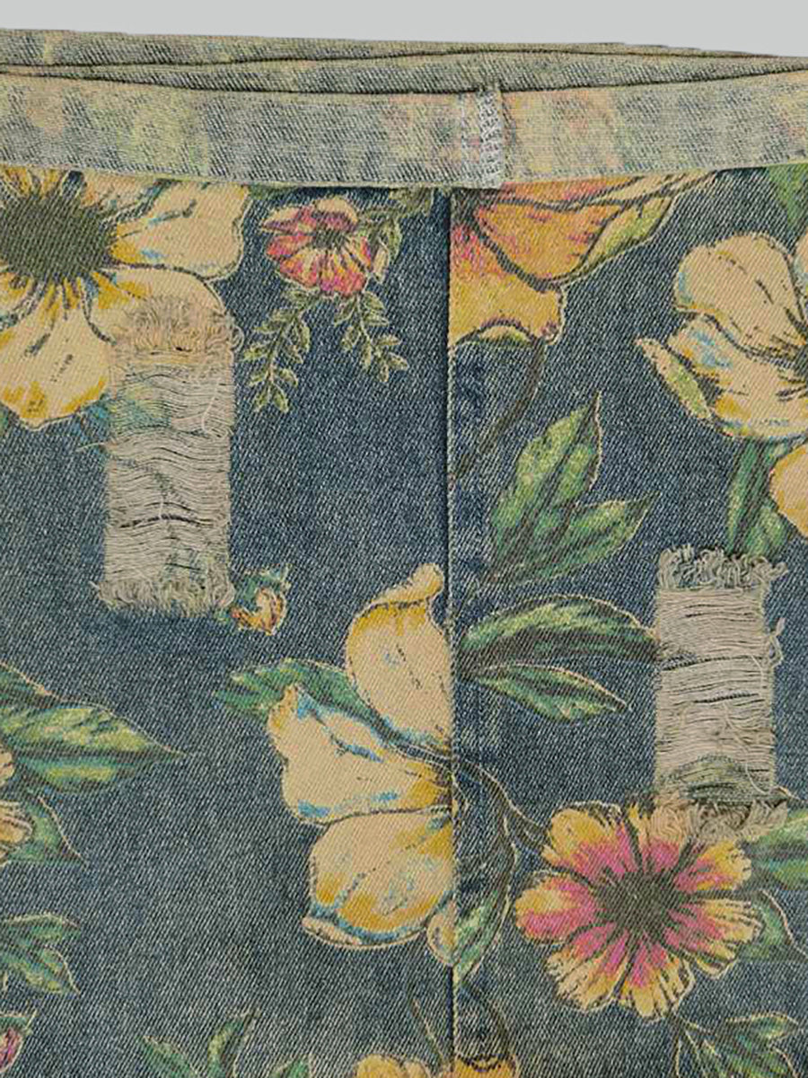 Übergröße - Lässiger Latz-Jumpsuit aus Denim-Baumwolle mit Blumendruck