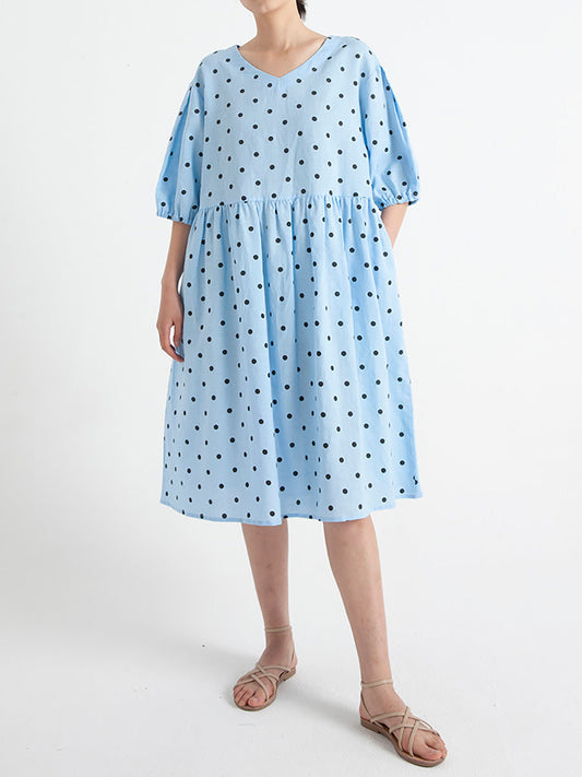 Plus Size Plissiertes Sommerkleid mit V-Ausschnitt und kurzen Ärmeln
