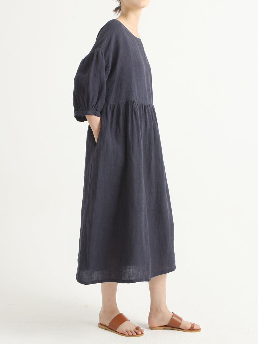 Lässiges, plissiertes Sommerkleid aus Leinen in Übergröße