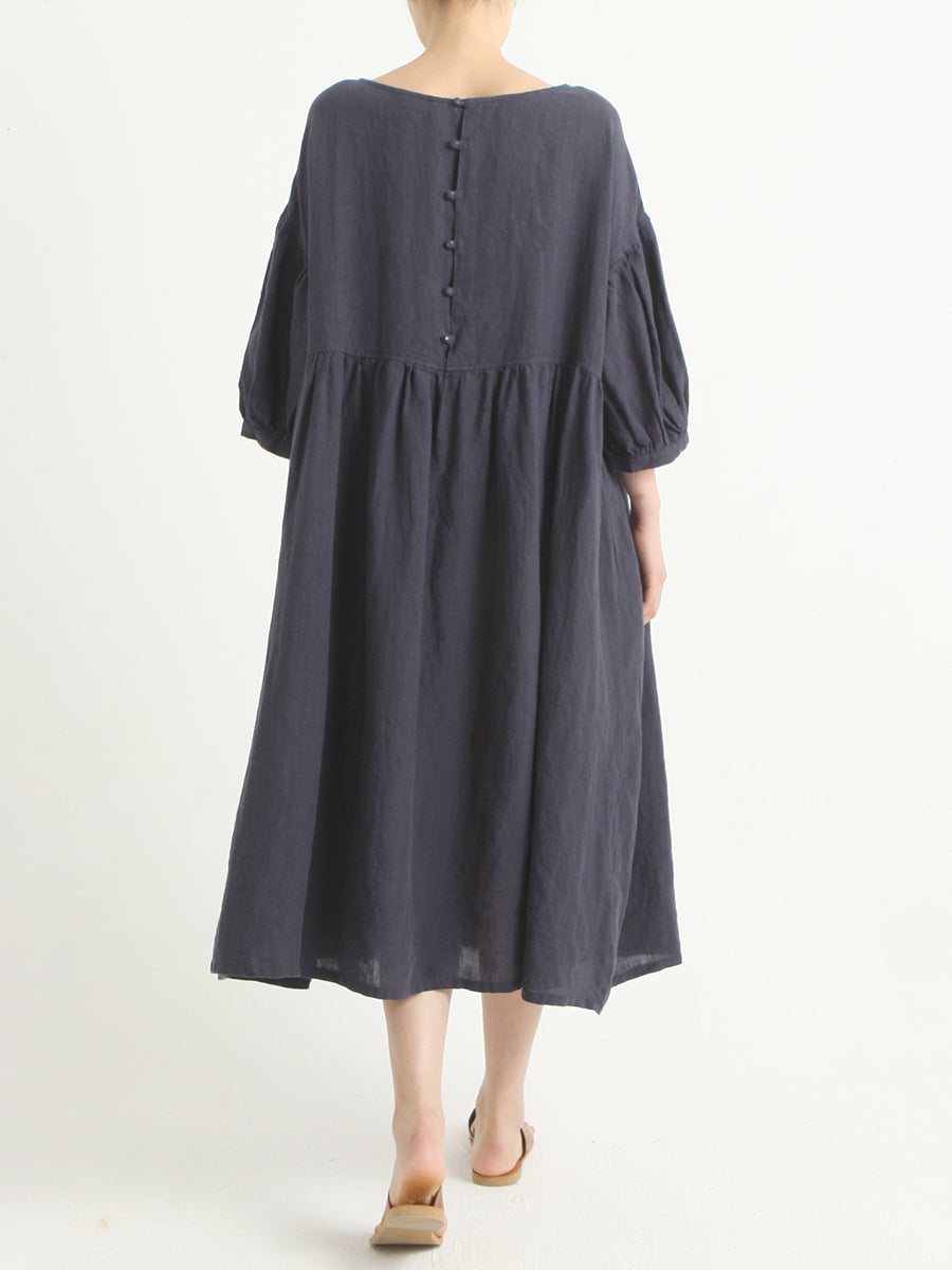 Lässiges, plissiertes Sommerkleid aus Leinen in Übergröße