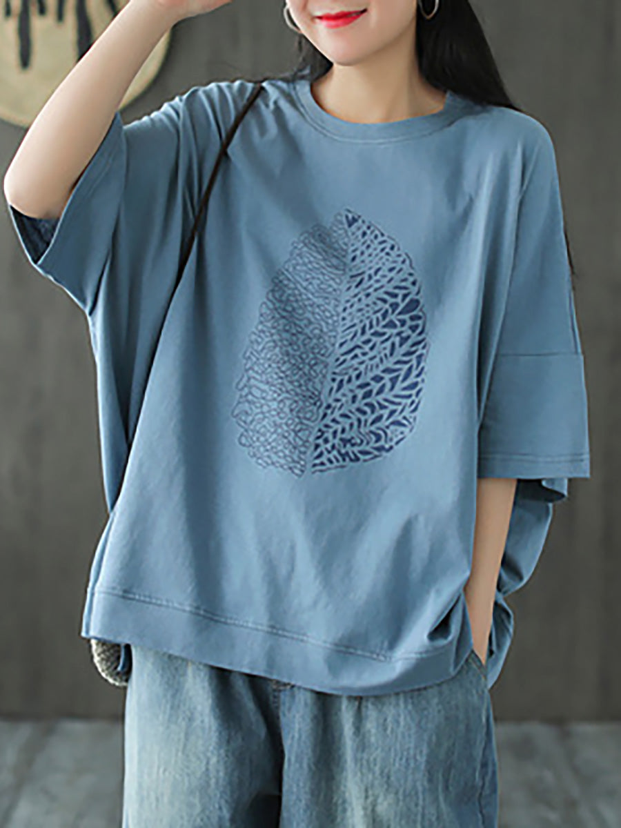 Große Größen - Sommer-T-Shirt aus Baumwolle mit halblangen Ärmeln und Blatt-Print