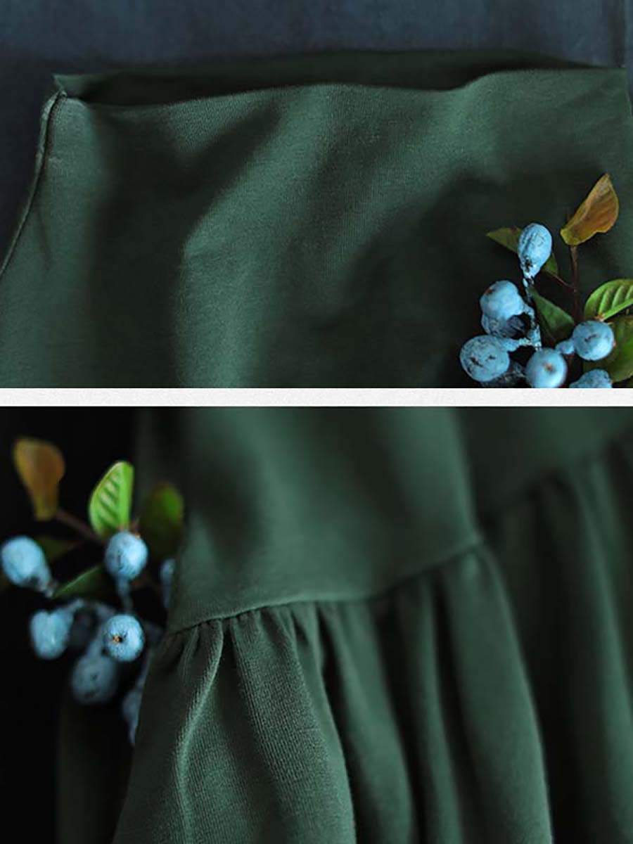 Große Größen - Einfarbiges, drapiertes Kleid mit hohem Ausschnitt