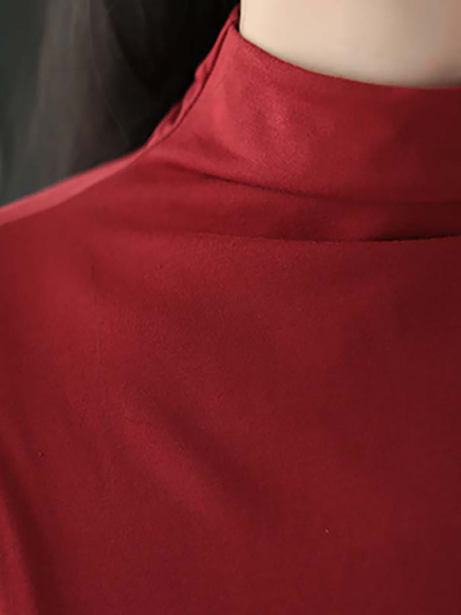Große Größen - Einfarbiges, drapiertes Kleid mit hohem Ausschnitt