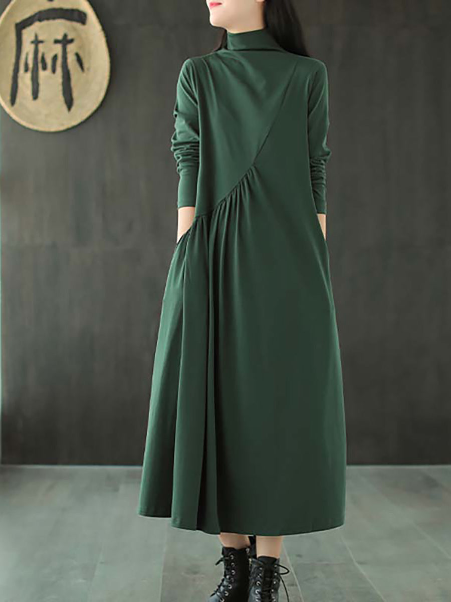 Große Größen - Einfarbiges, drapiertes Kleid mit hohem Ausschnitt