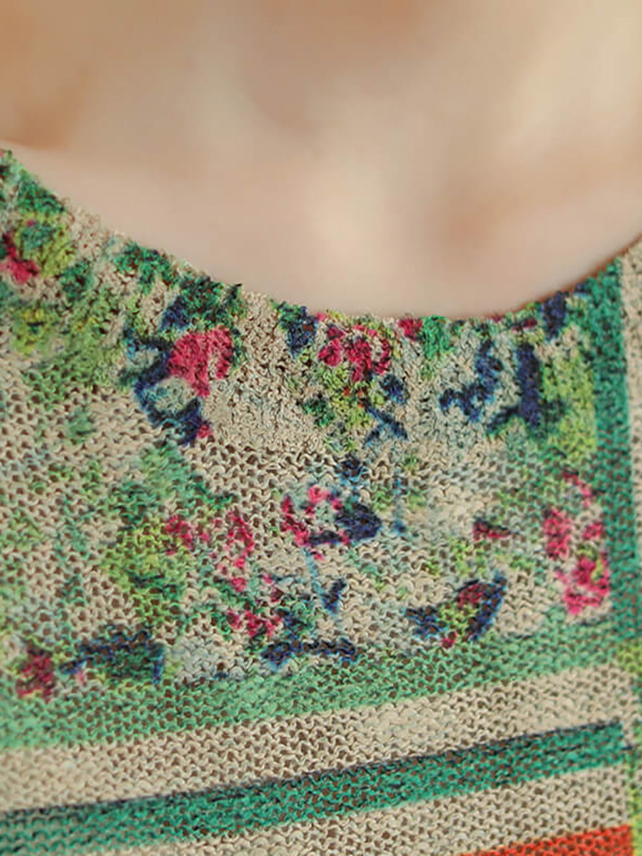 Übergröße - Baumwoll-T-Shirt mit Blumenmuster und Stricknähten für Damen
