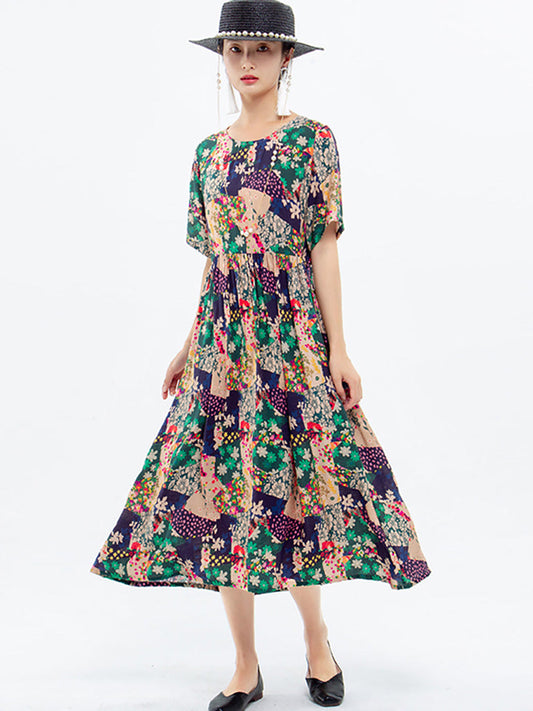 Lockeres Sommerkleid mit Blumenmuster und kurzen Ärmeln in Übergröße