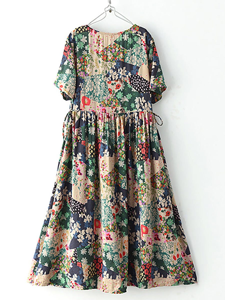 Lockeres Sommerkleid mit Blumenmuster und kurzen Ärmeln in Übergröße