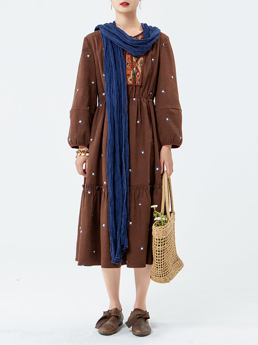 PLUS Größe - Geometrisches Midikleid mit Schnürung und Vintage-Tasche