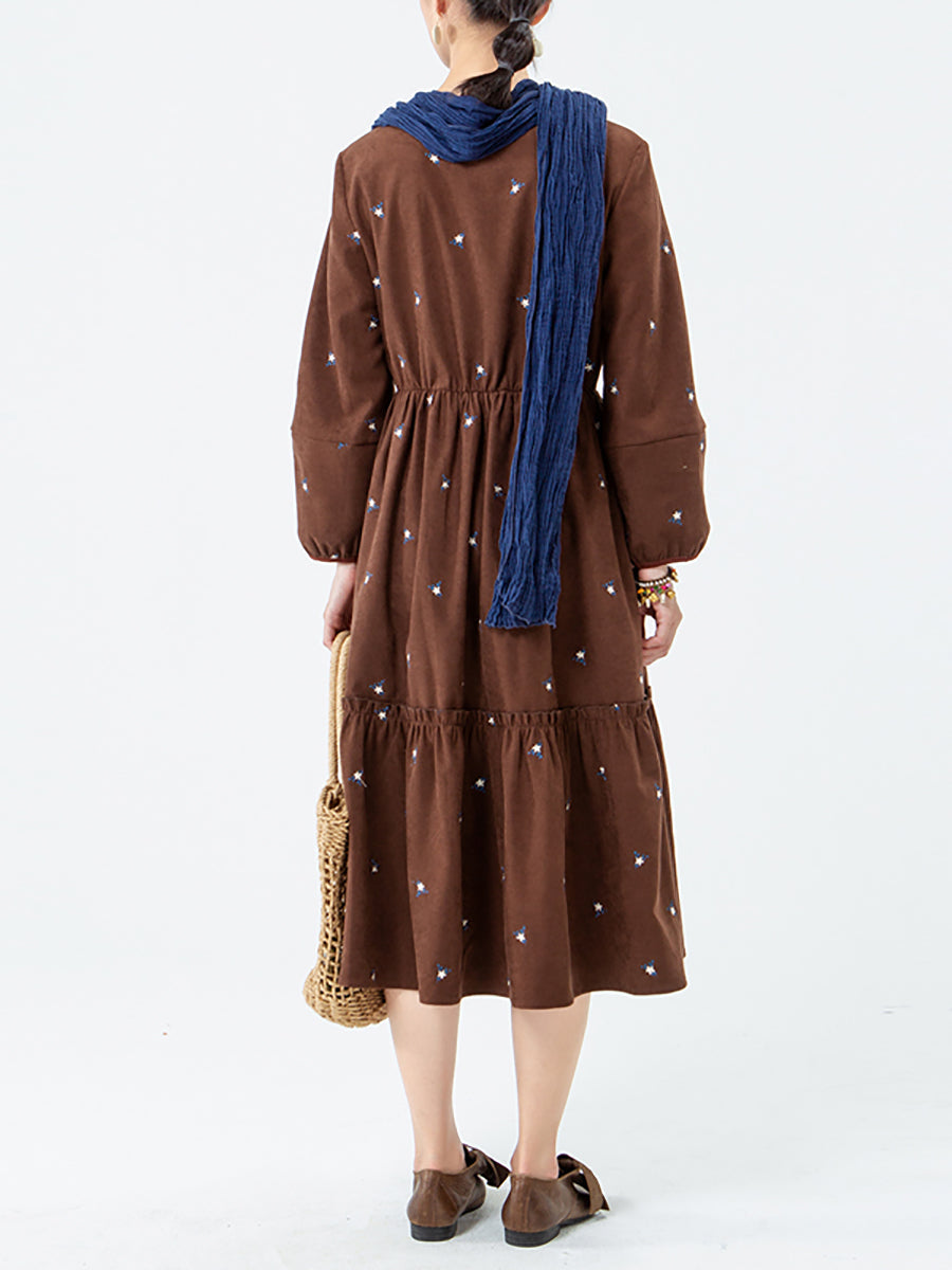 PLUS Größe - Geometrisches Midikleid mit Schnürung und Vintage-Tasche