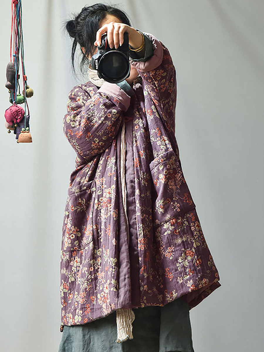 Übergröße - Lockerer, warmer Retro-Mantel mit Blumenmuster und Taschen